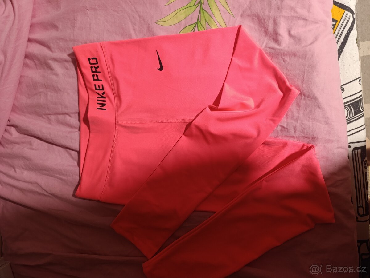 Legíny Nike - 2