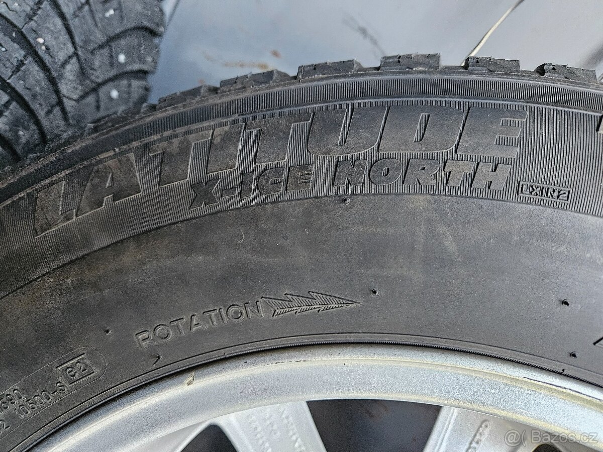 Prodám 4 hrotované pneumatiky Michelin - 2