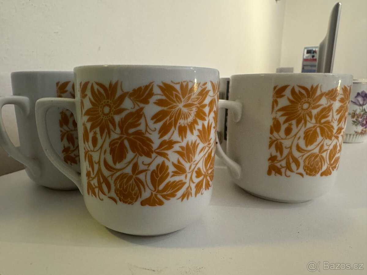 Sběratelské hrnky cssr - 2