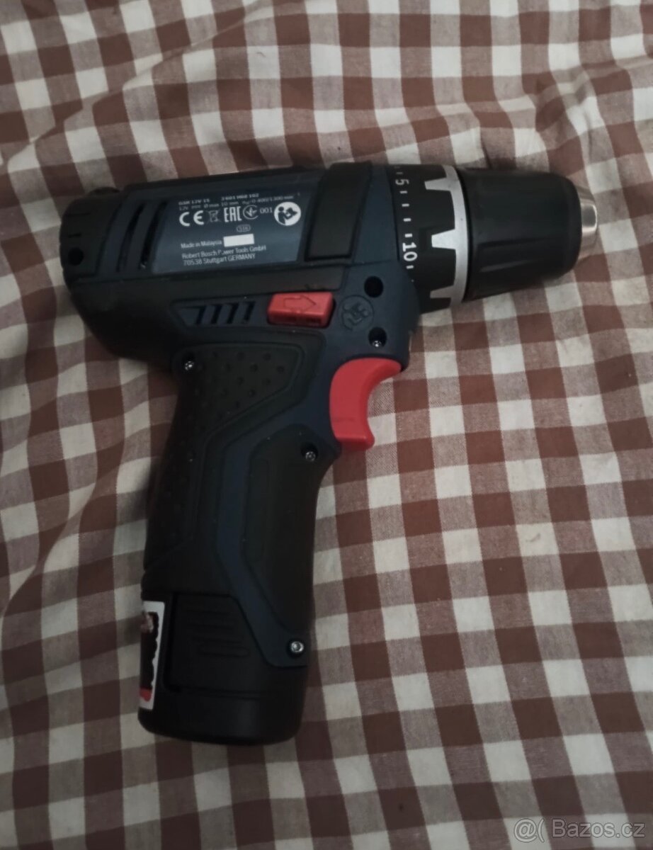 Bosch akušroubovák - 2