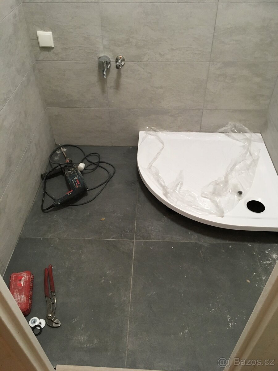 Dobrý den,Nabízím zednické, malířské práce a bourací práce. - 2