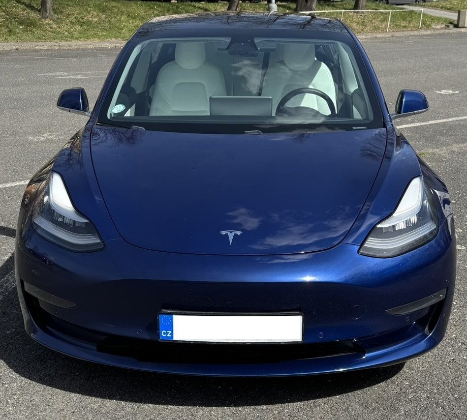 Tesla Model 3 Long Range AWD model 2020 - 2