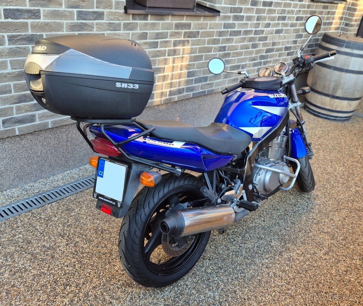 Suzuki GS500 - 2