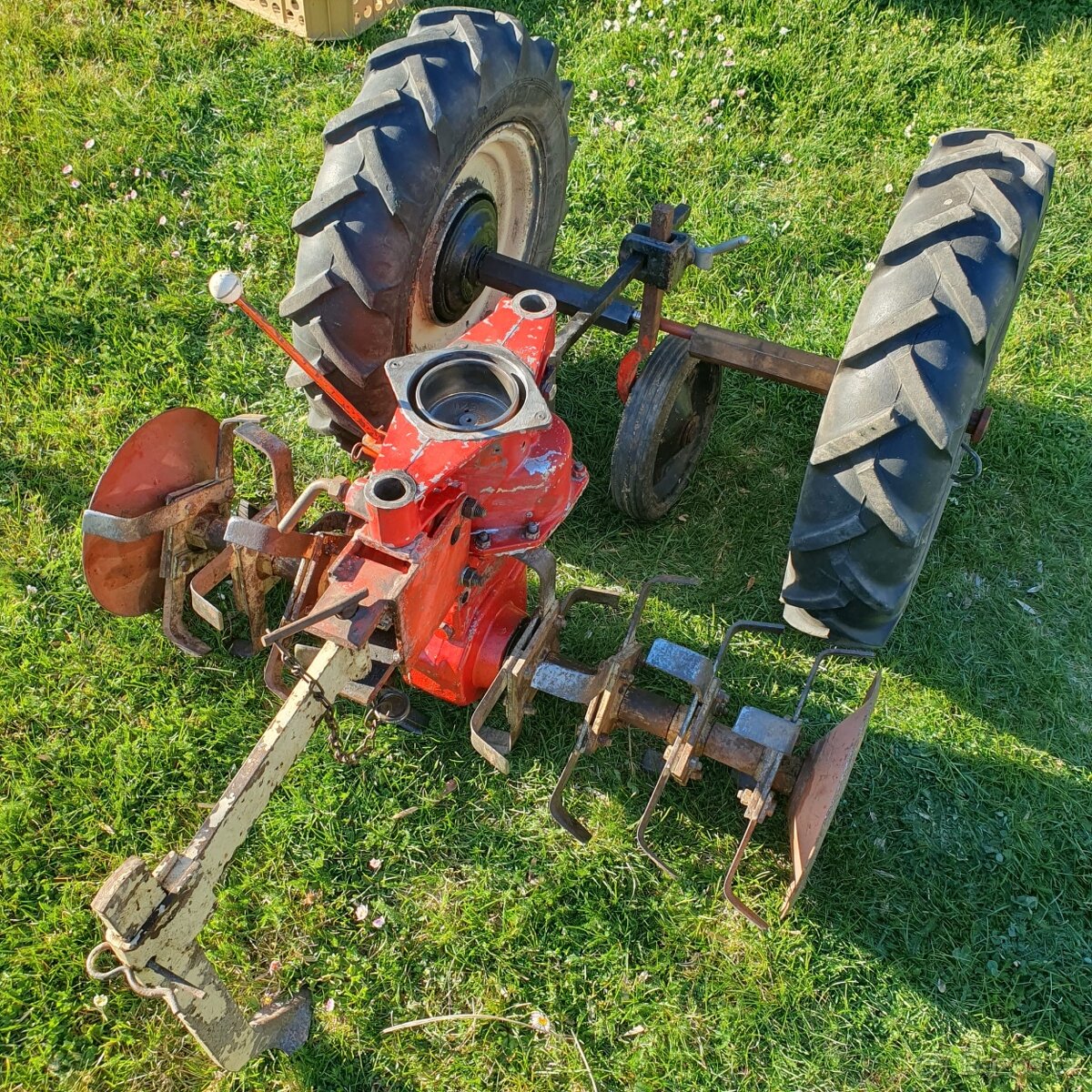 VARI TERA převodovka T20, rotavátor + kola - 2