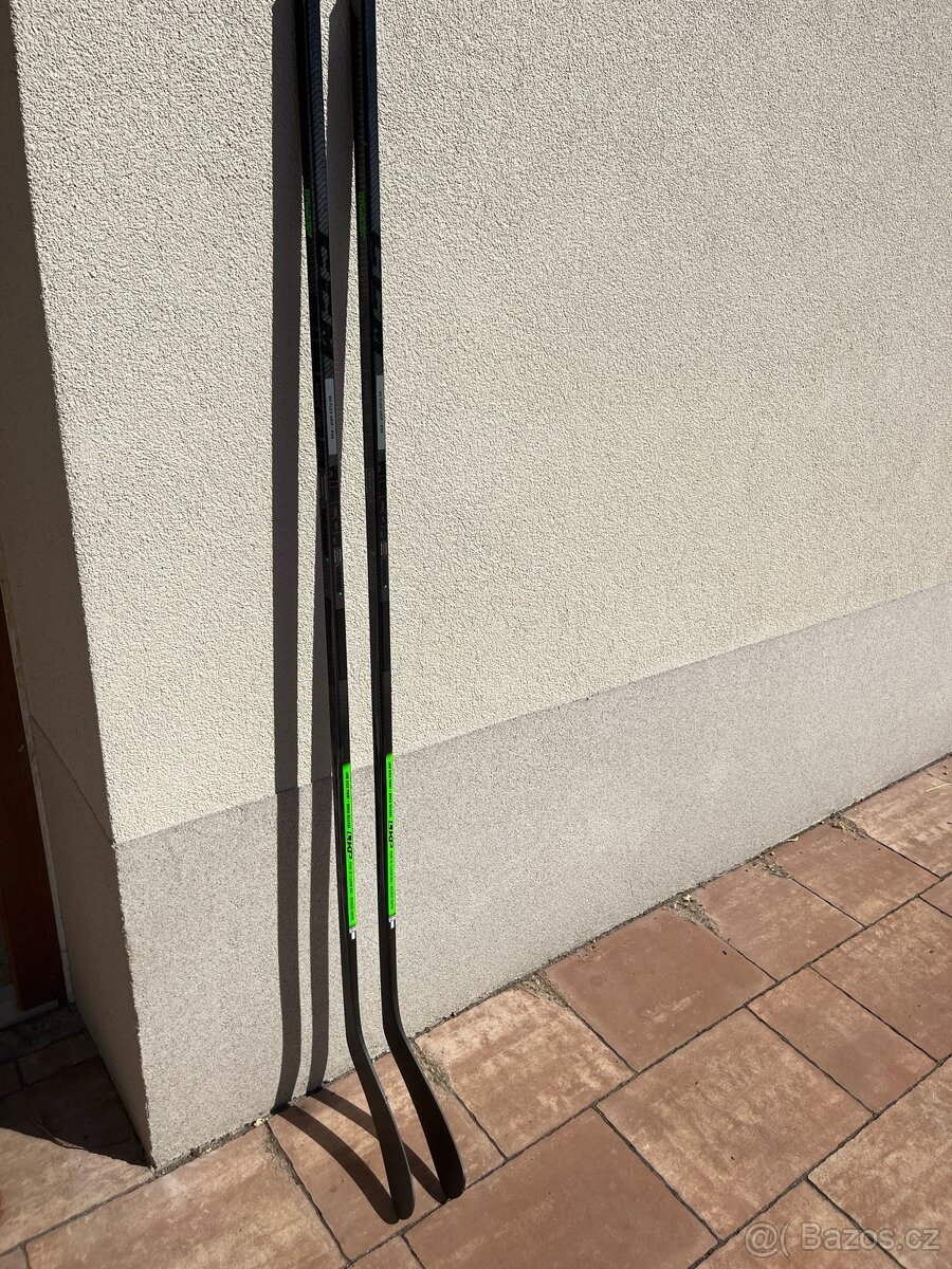 2x Hůl CCM Trigger 6, Nové - 2