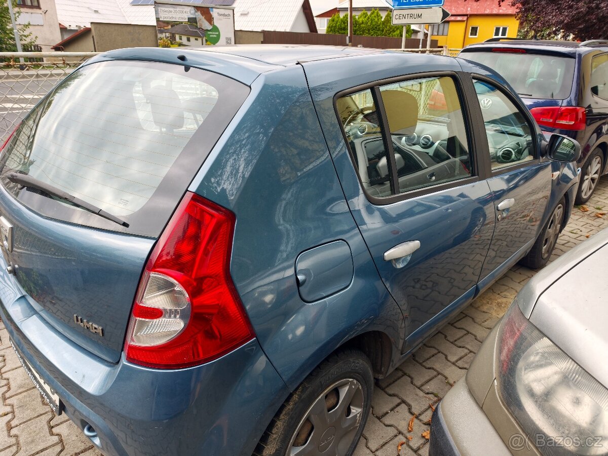 Dacia Sandero - 2