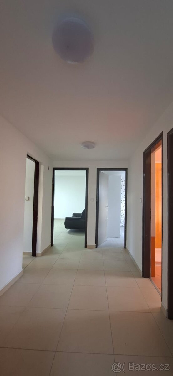 Pronájem 2kk 64m2 v RD, Neratovice - 2