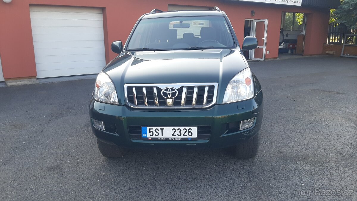 Toyota land cruiser 120