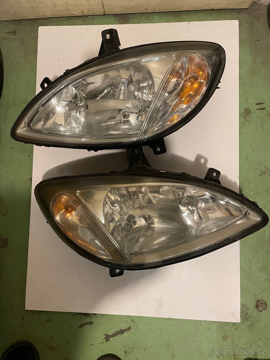 Světlomety Mercedes Benz Vito - 2