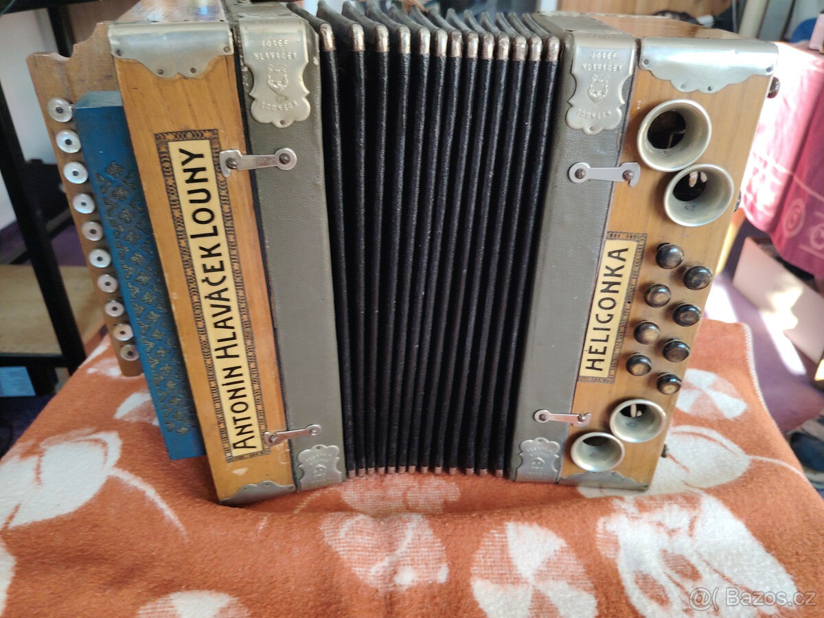 HELIGONKA ANTONÍN HLAVÁČEK - 2