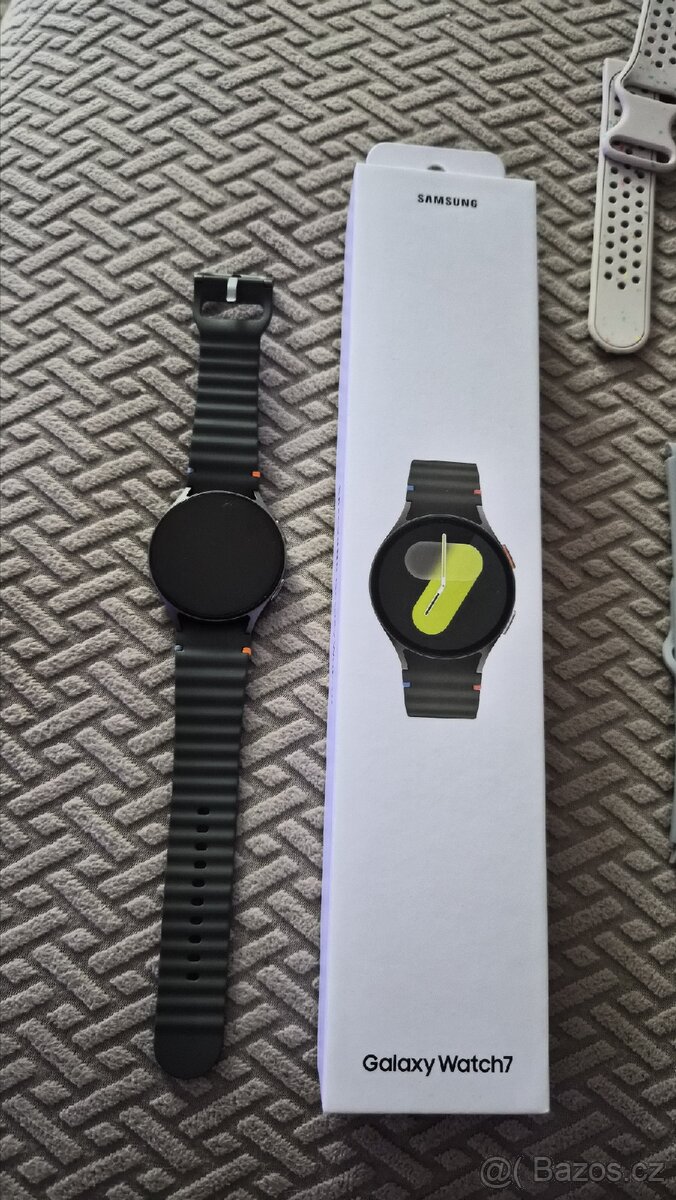 Samsung Galaxy Watch7 44mm zelené ZÁRUKA+ 8 řemínků - 2