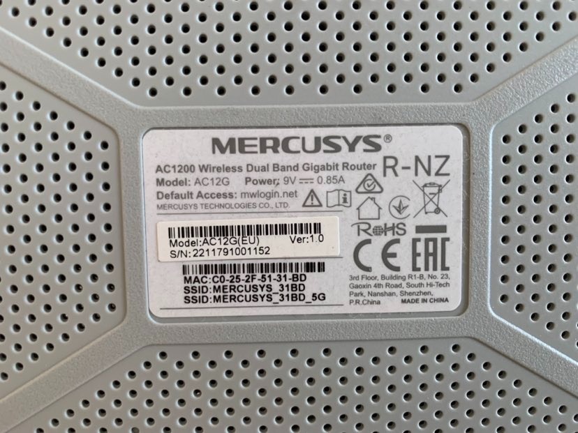 Bezdrátový dvoupásmový gigabitový router Mercusys - 2