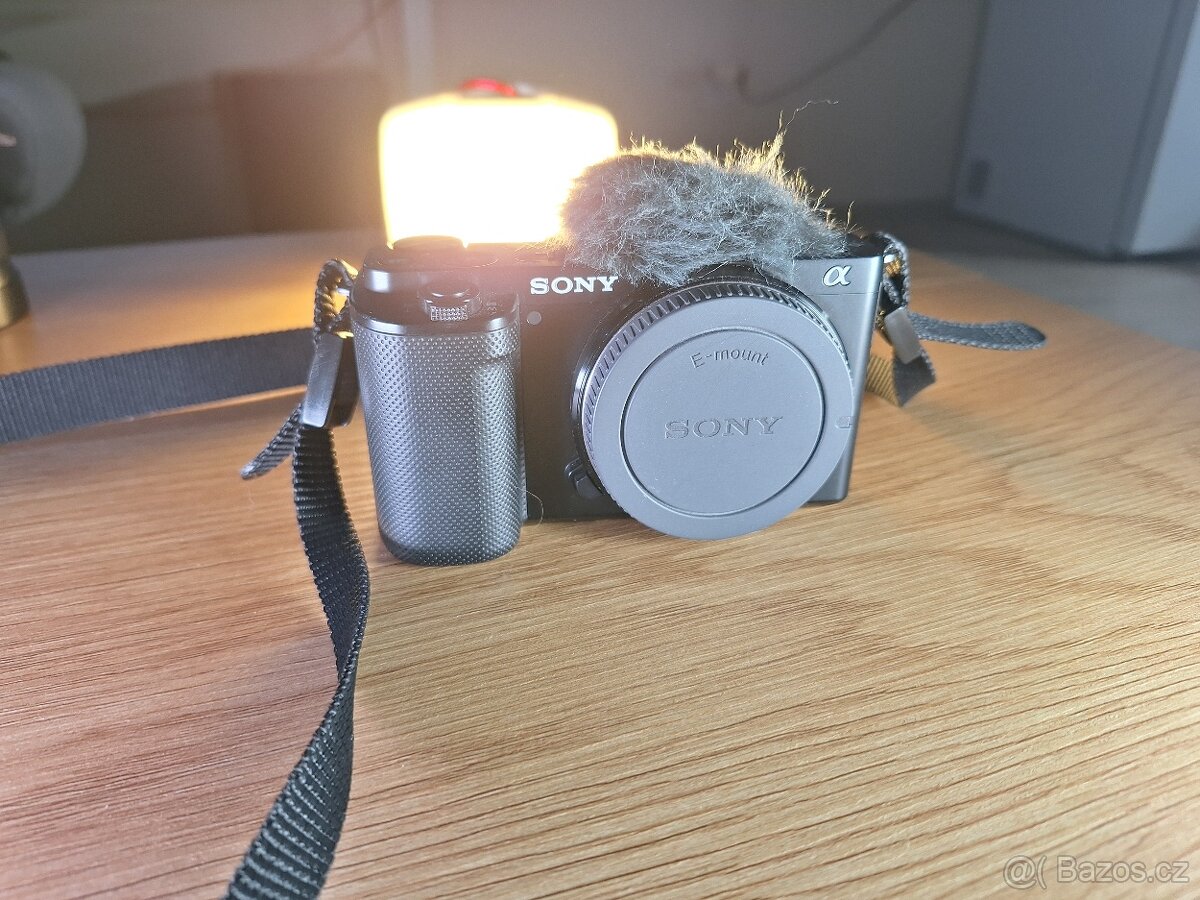 Sony ZV-E10 (tělo) - 2