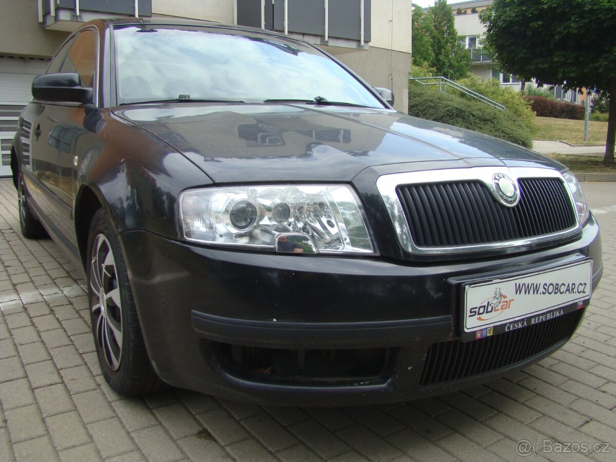 Škoda Superb 2.5 TDi V6 - 2