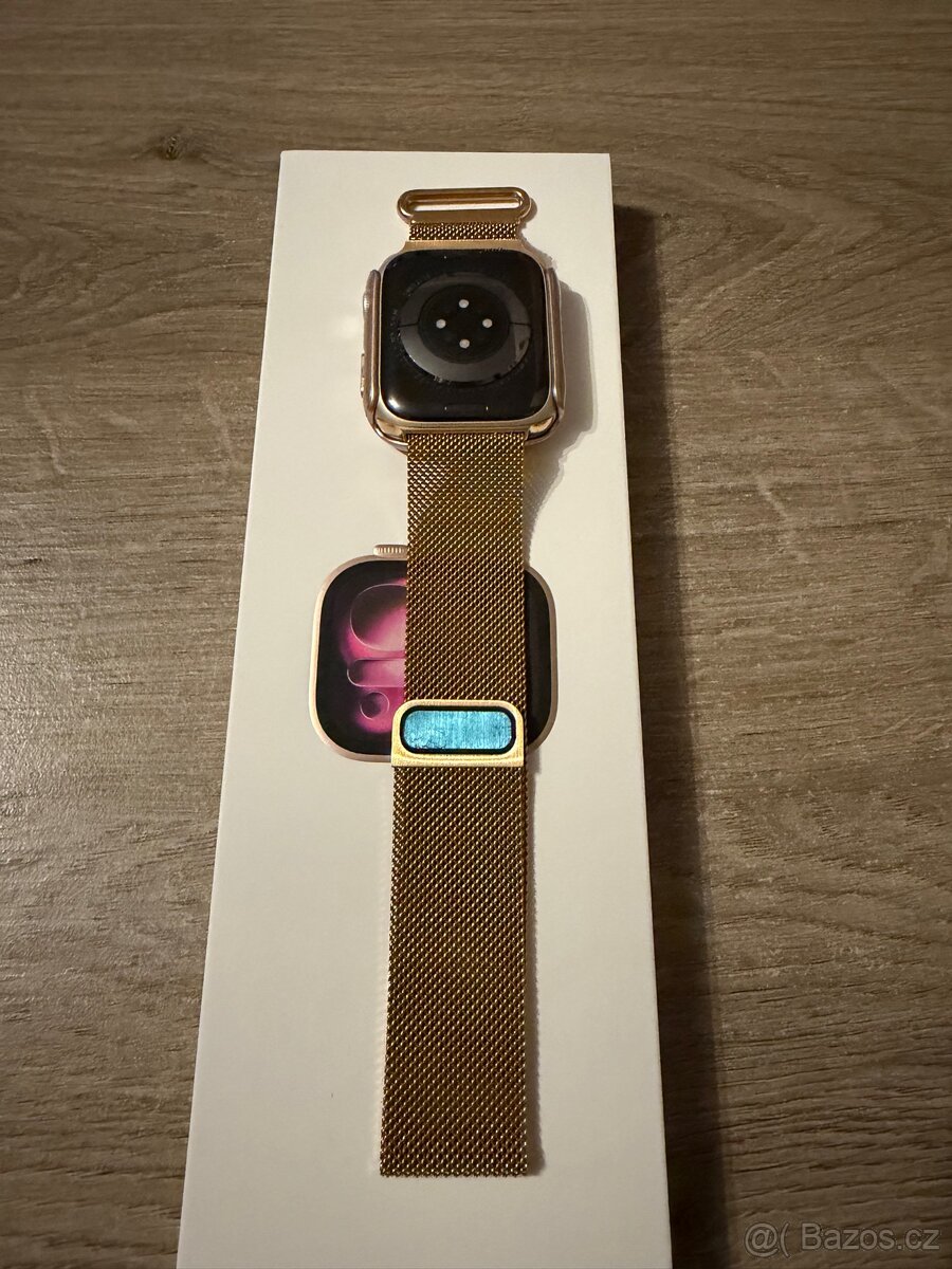 Apple Watch 8 - 2