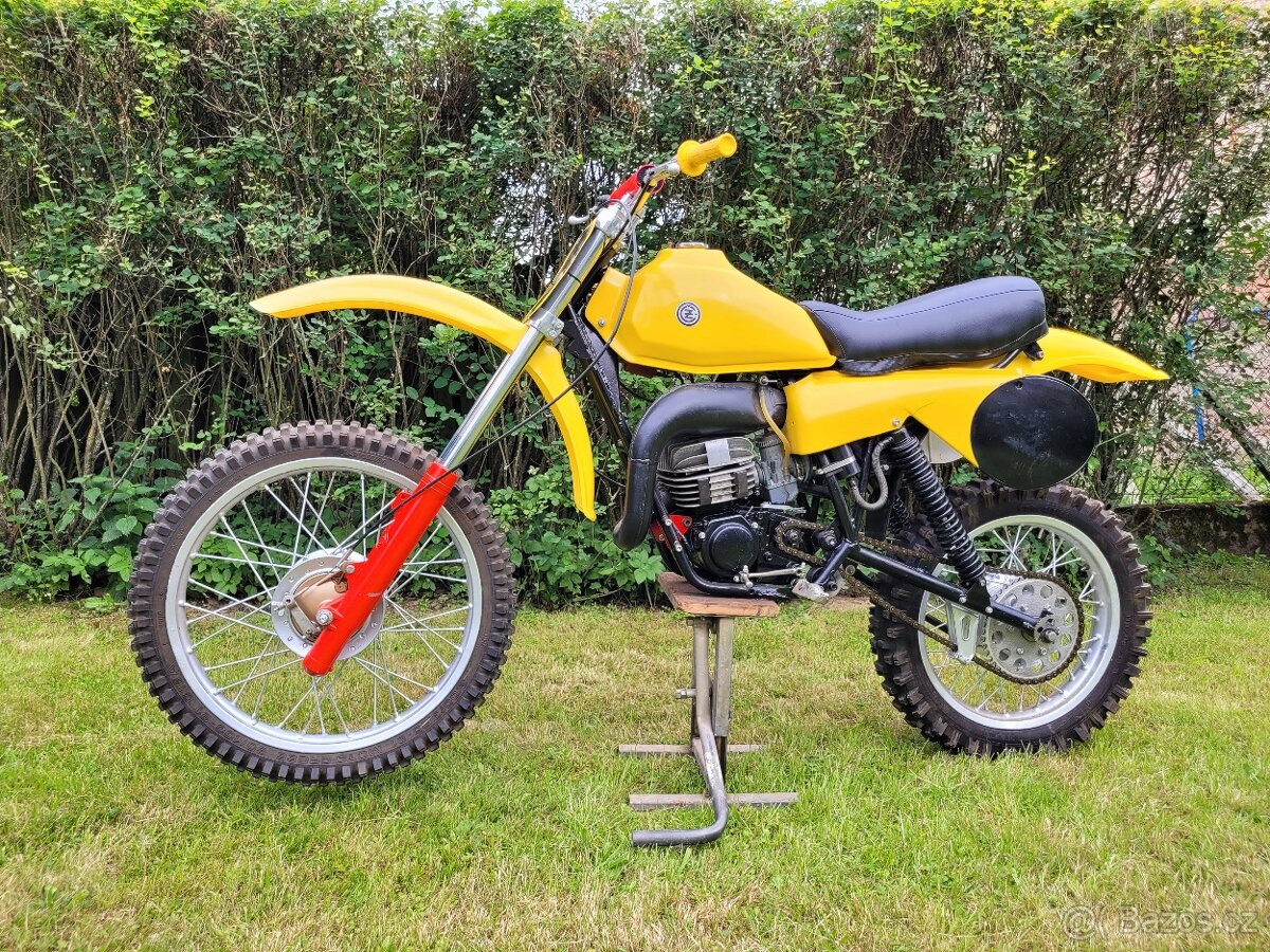 ČZ 125/516 motocross - 2