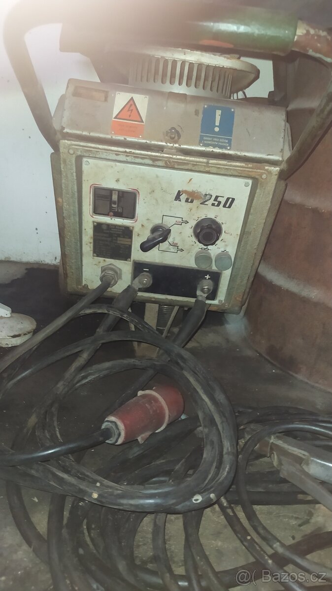 Svářečka KS 250 - 2