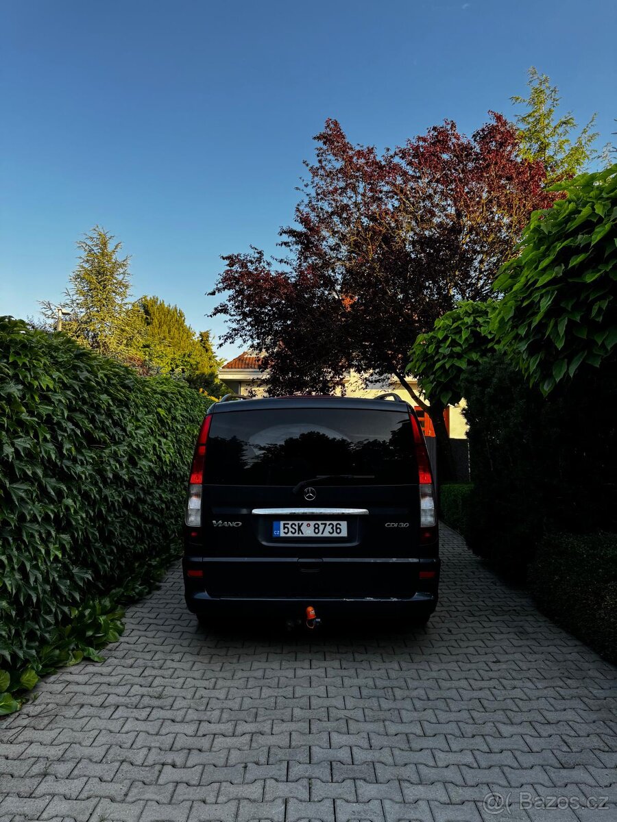 mercedes viano 2009 - 2