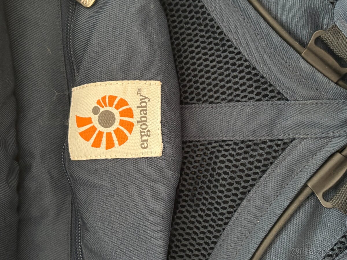 ERGOBABY Omni 360 COOL AIR Midnight modrá - 2