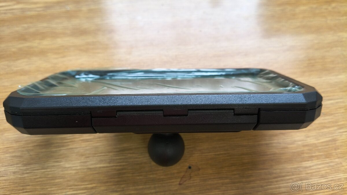 Držák mobilu vodotěsný - 2