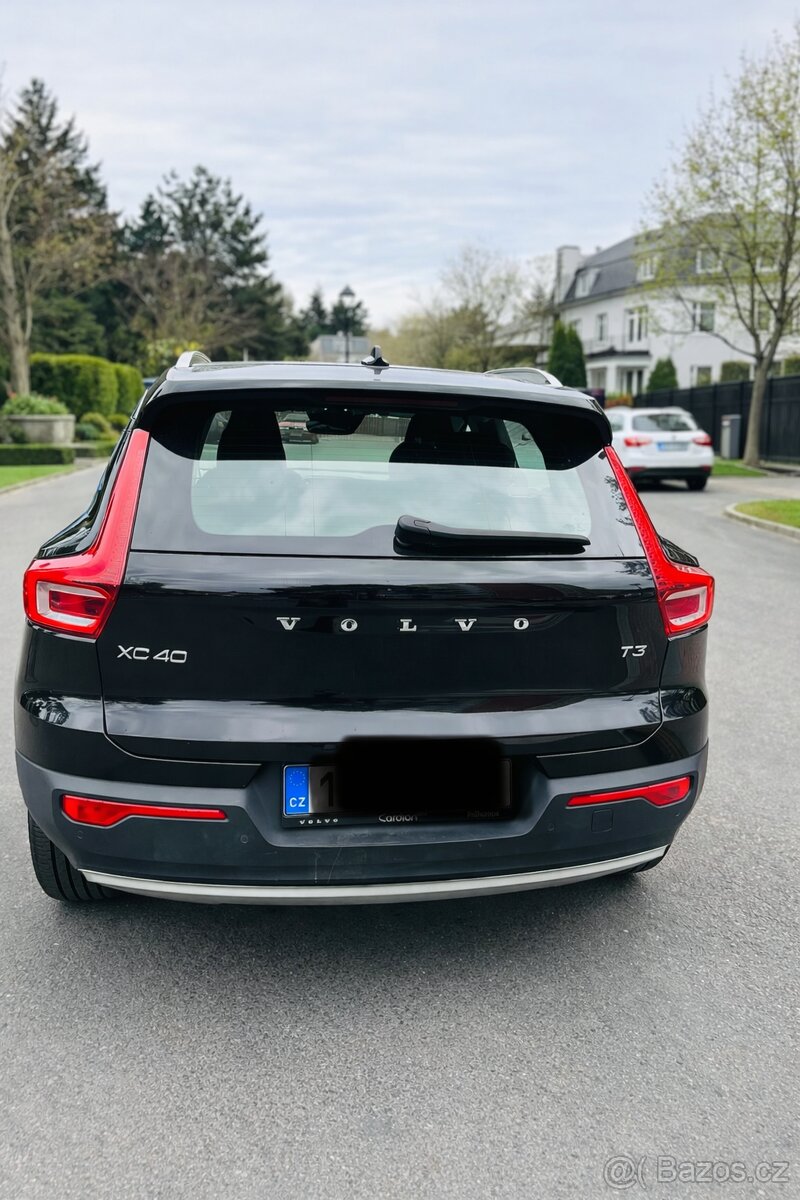 Volvo XC40 - 2