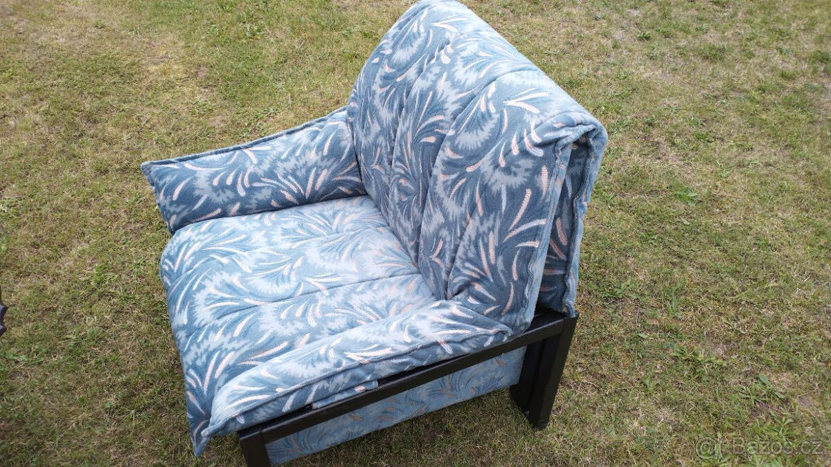 Sedací souprava 2 + 1 + 1 - 2