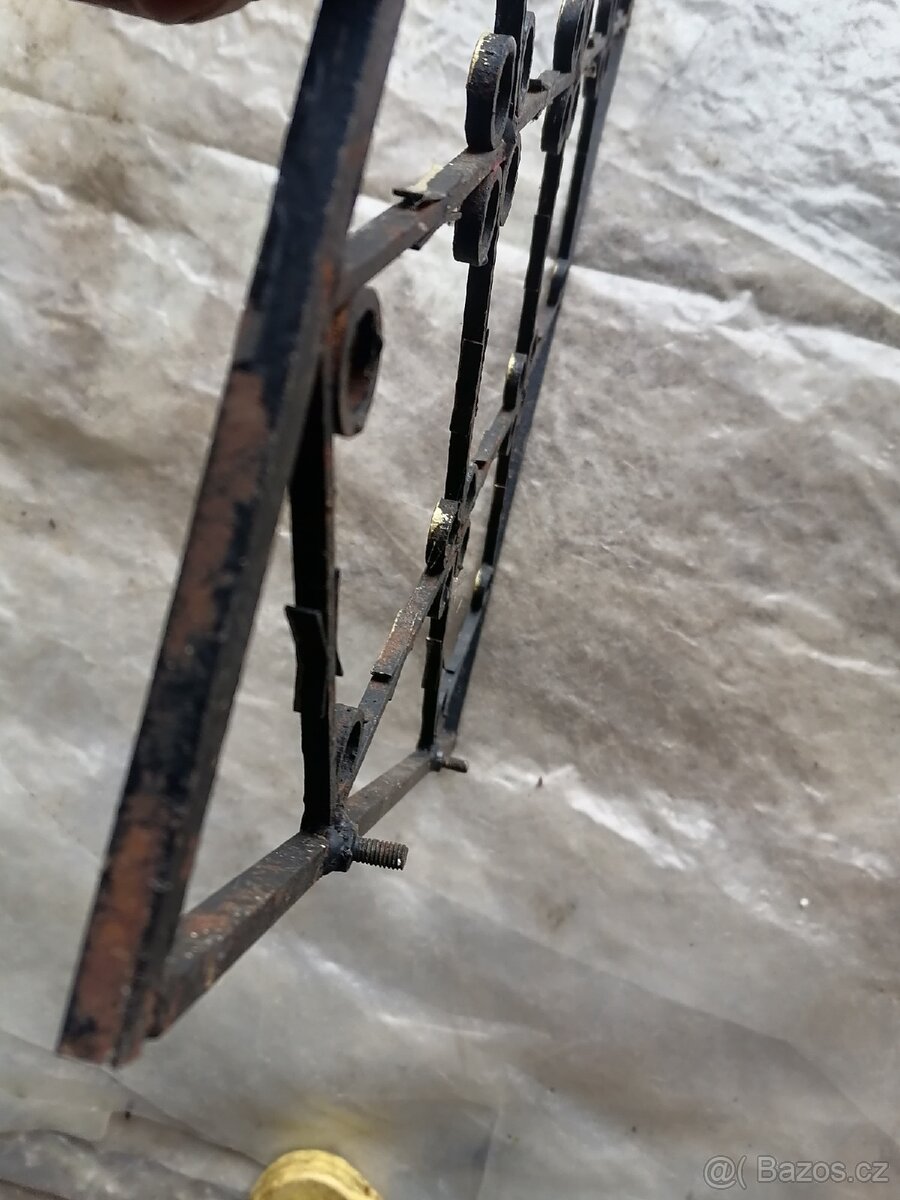 Ozdobná mřížka - 2