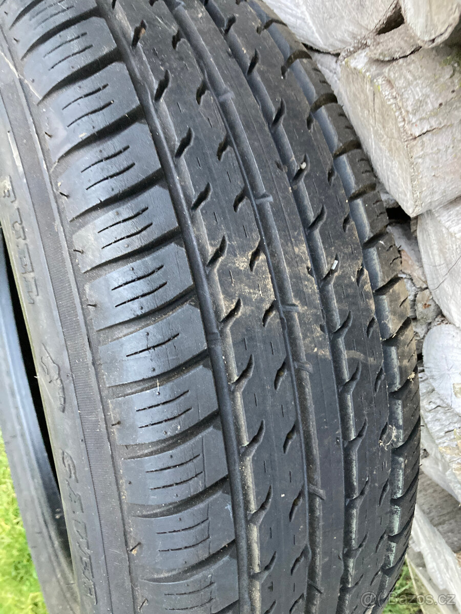 Pneu Firestone Firehawk 680 195/65 R15 - 2