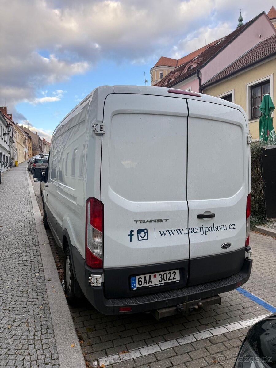 TRANSIT L3H2 Chladírenská vestavba ČR Dealer FORD - 2