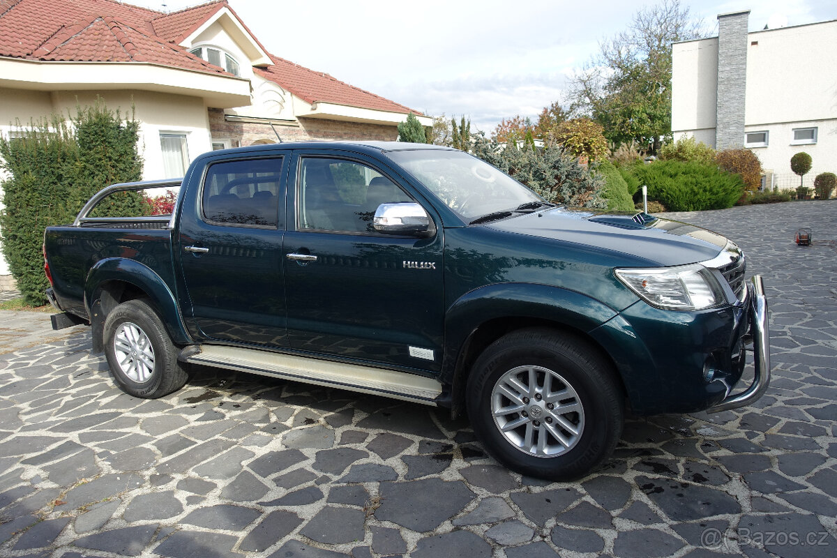 Toyota Hilux DC 3.0 I D-4D Sol, M5, 126kW, 4d.