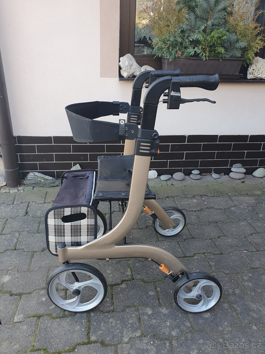 DMA skládací čtyřkolové chodítko - 2