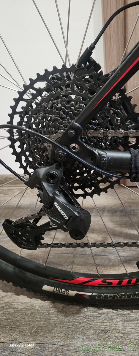 SPECIALIZED Rockhooper expert+ - 2