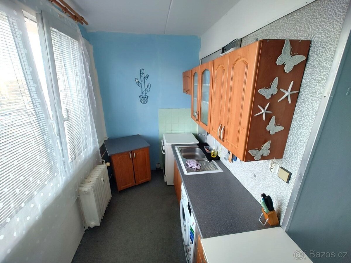 Pronájem bytu 2+1 51m², ul. Bezručova, Chomutov - 2