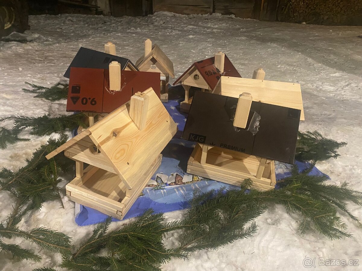 Krmítko pro ptáky - 2