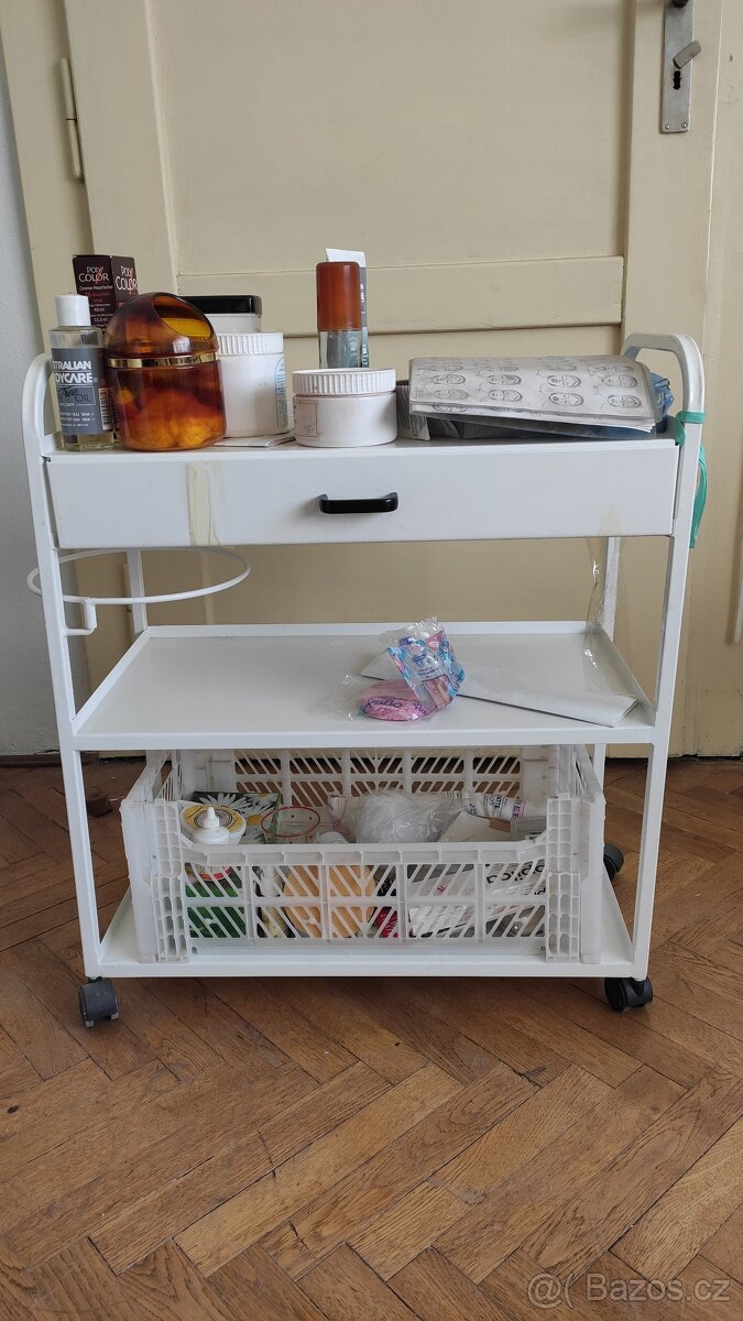 Kompletní sada vybavení na kosmetické služby - 2