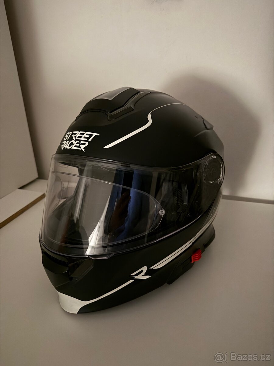 Výklopná přilba - 2