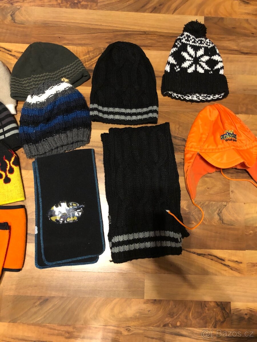 Rukavičky,čepice a šály 16Ks - 2
