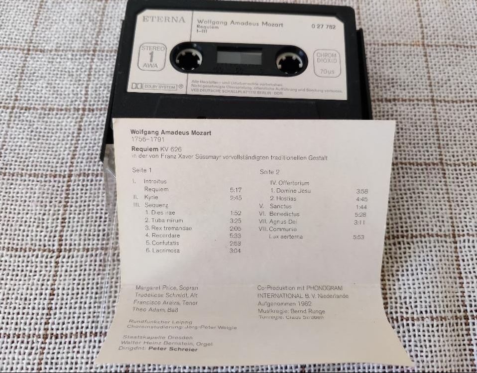 retro kazeta z NDR_W.A. MOZART-Requiem - 2