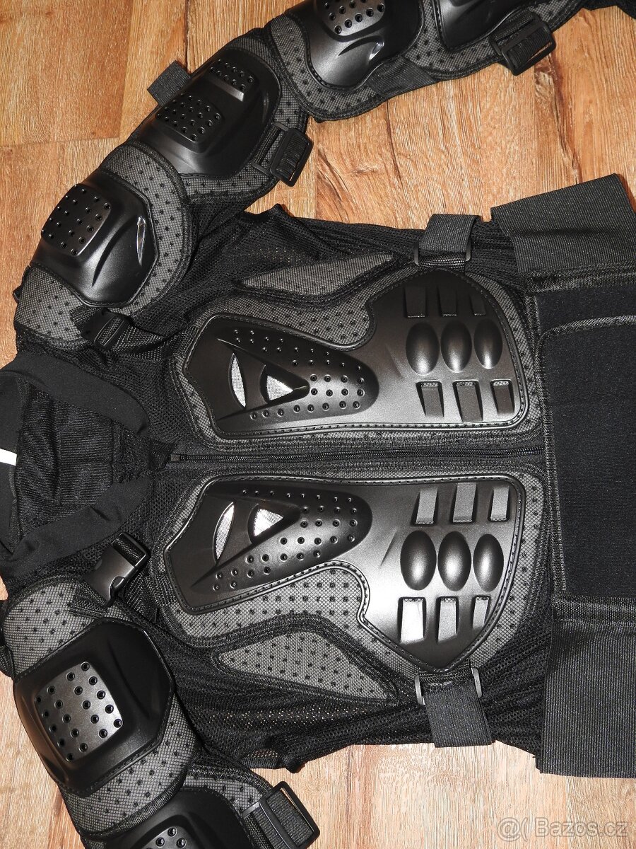 Chráničovové brnění krunýř Nový - 2