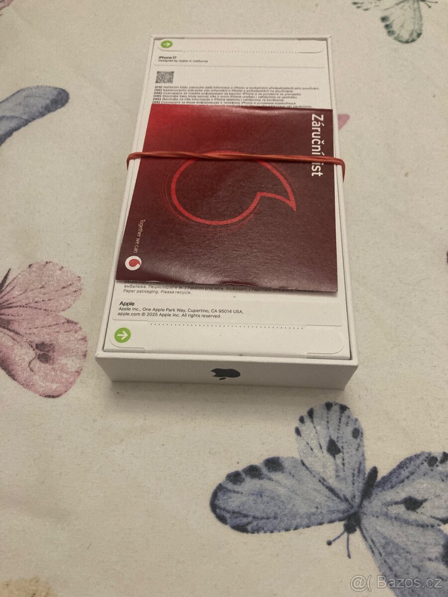 Apple iPhone 17 256Gb Black Úplně nový. - 2