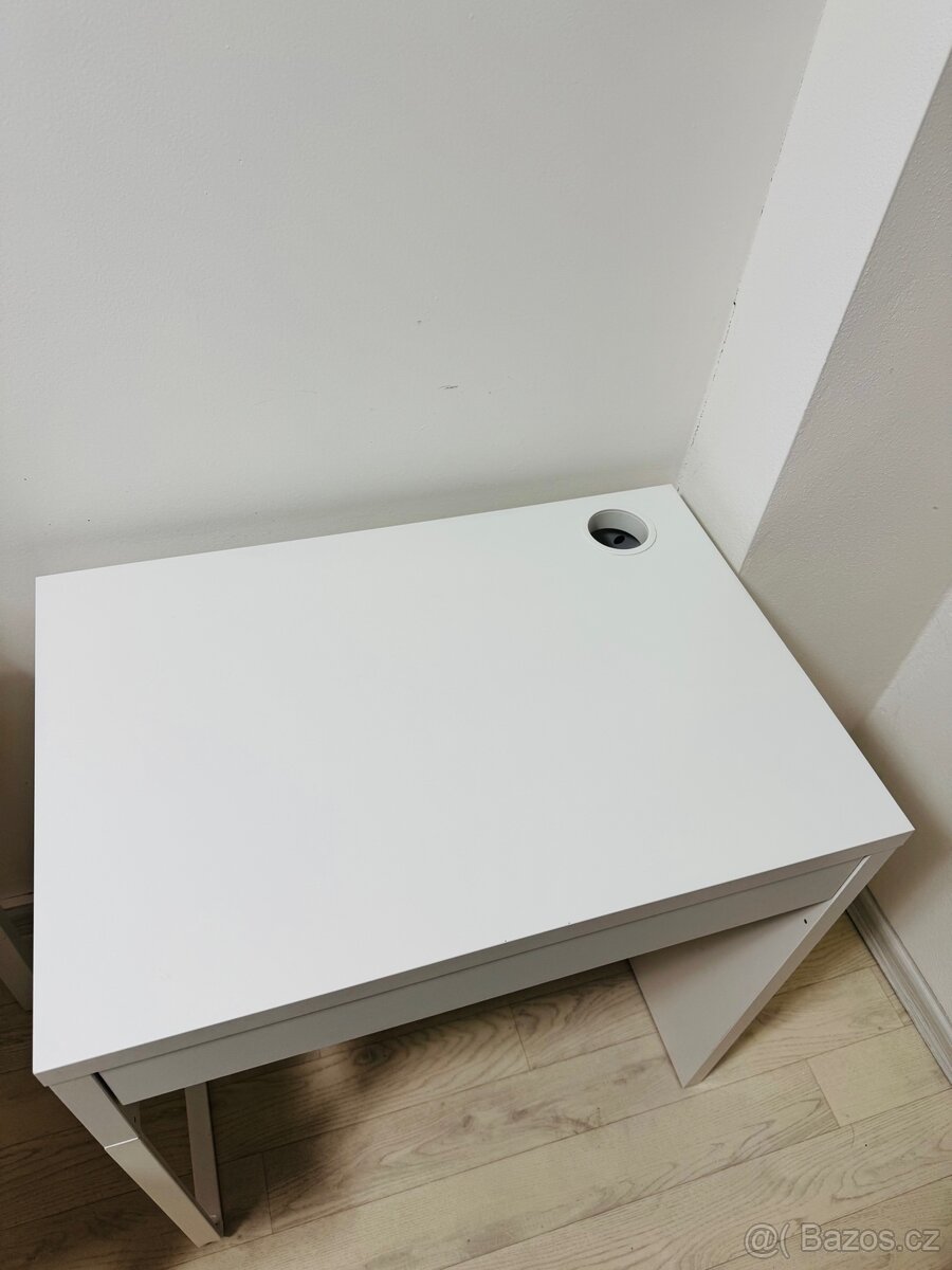Psací nebo PC stůl IKEA 73x50 cm - 2