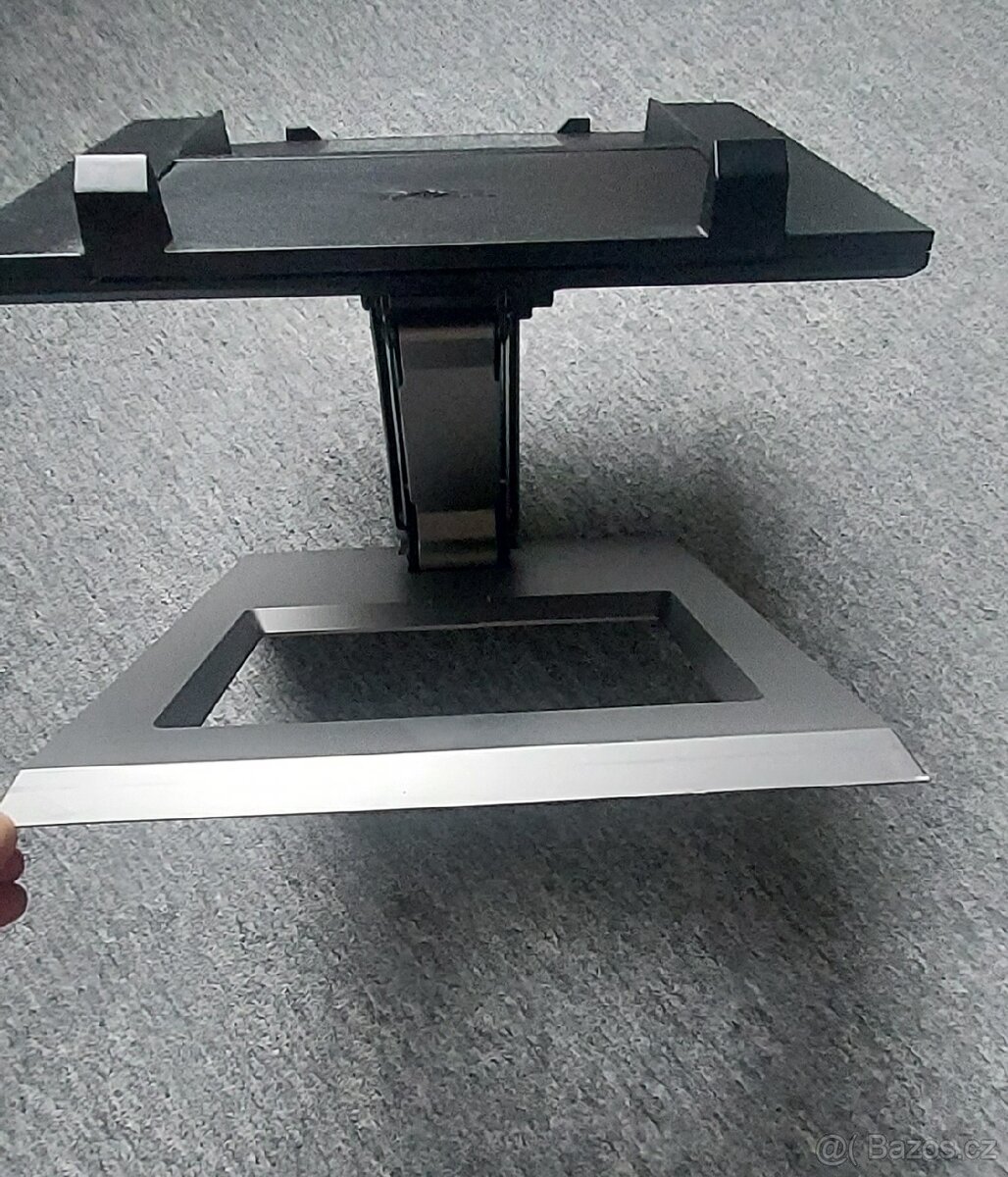 stojan na notebook DELL - 2