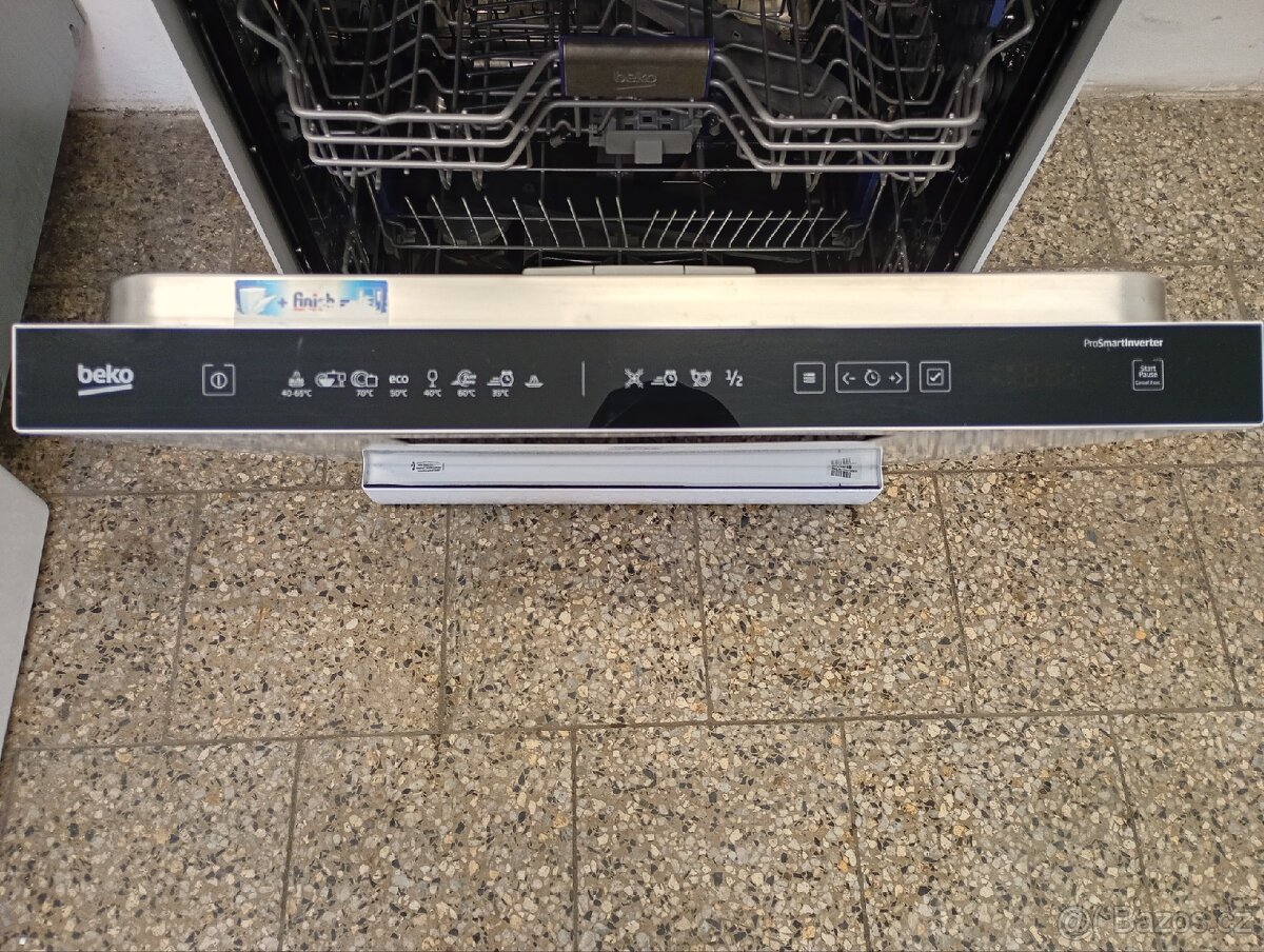 Myčka nádobí Beko 3x koš (01) - 2