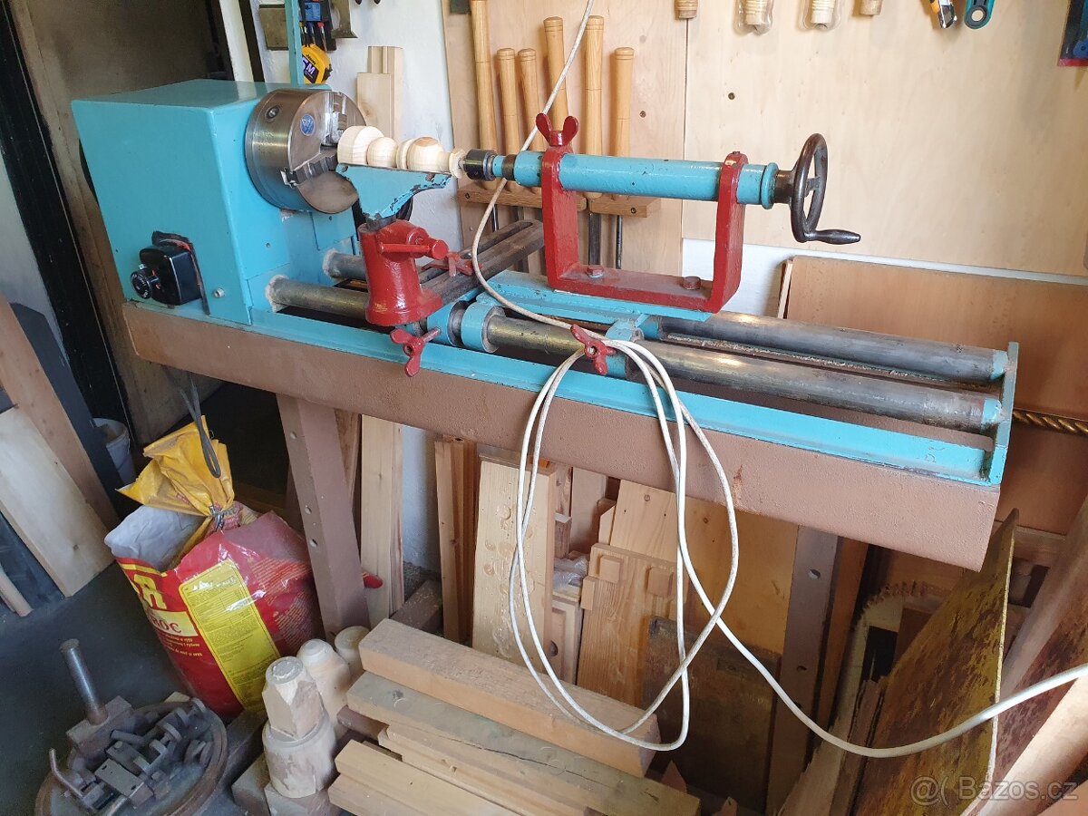 Soustruh na dřevo - 2