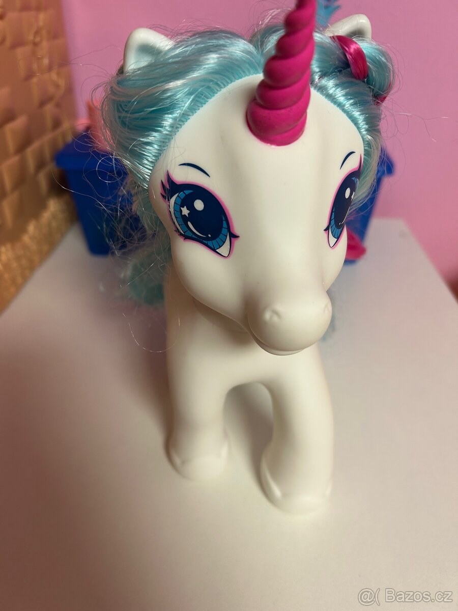 Velký česací jednorožec s doplňky - 2