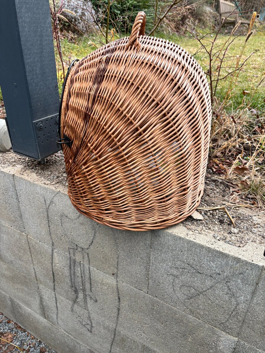 Proutěná přepravka na drobná zvířata - 2