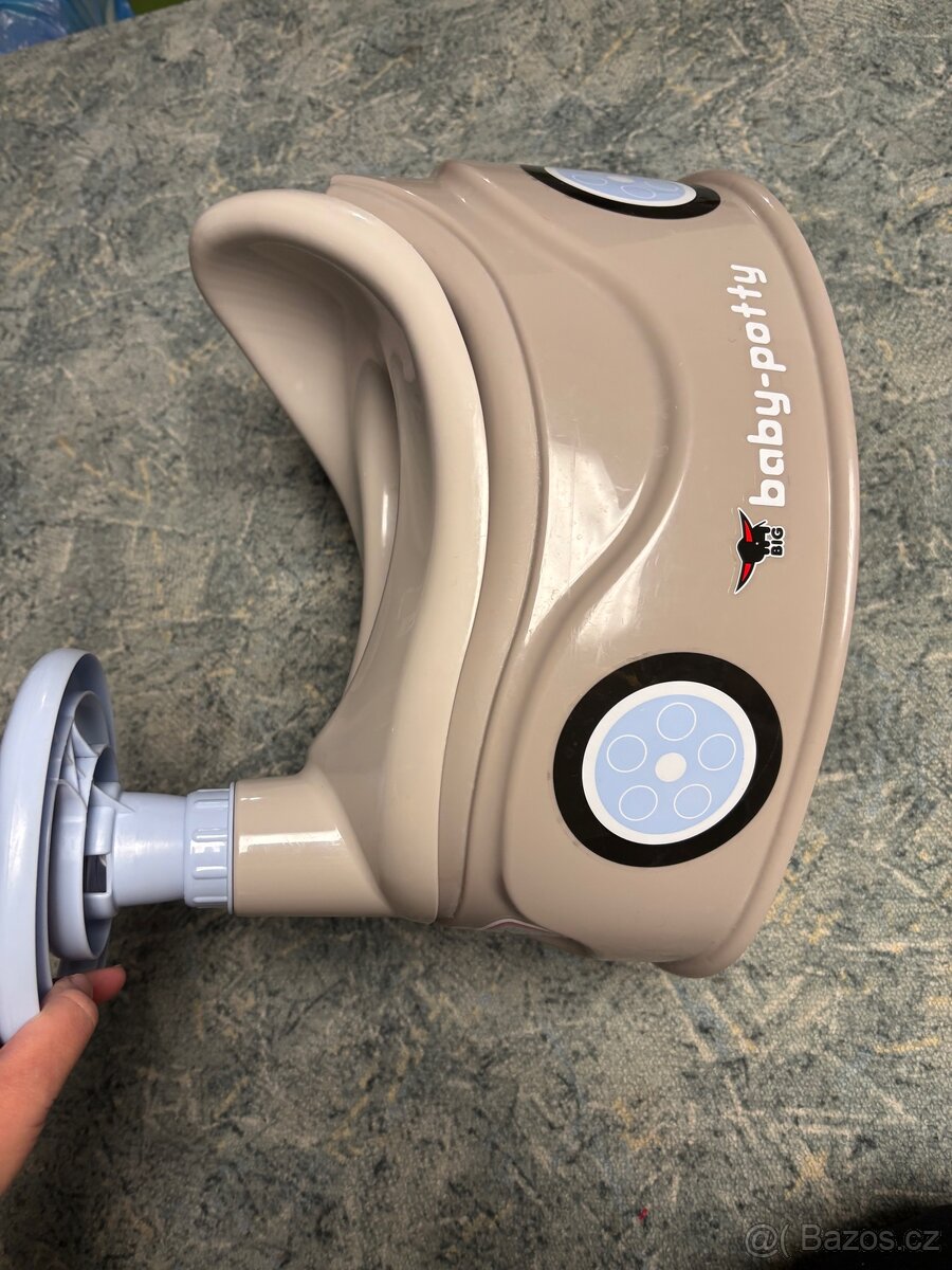 Big Nočník s volantem šedý - 2