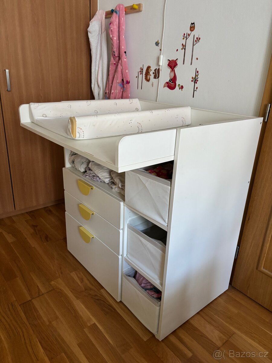Přebalovací pult IKEA - 2