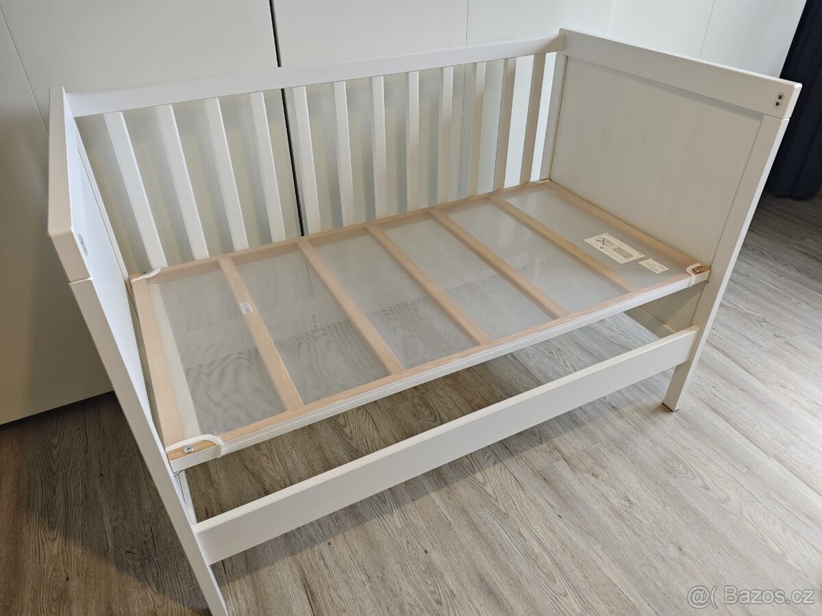 SUNDVIK Dětská postýlka, bílá, 60x120 cm - 2