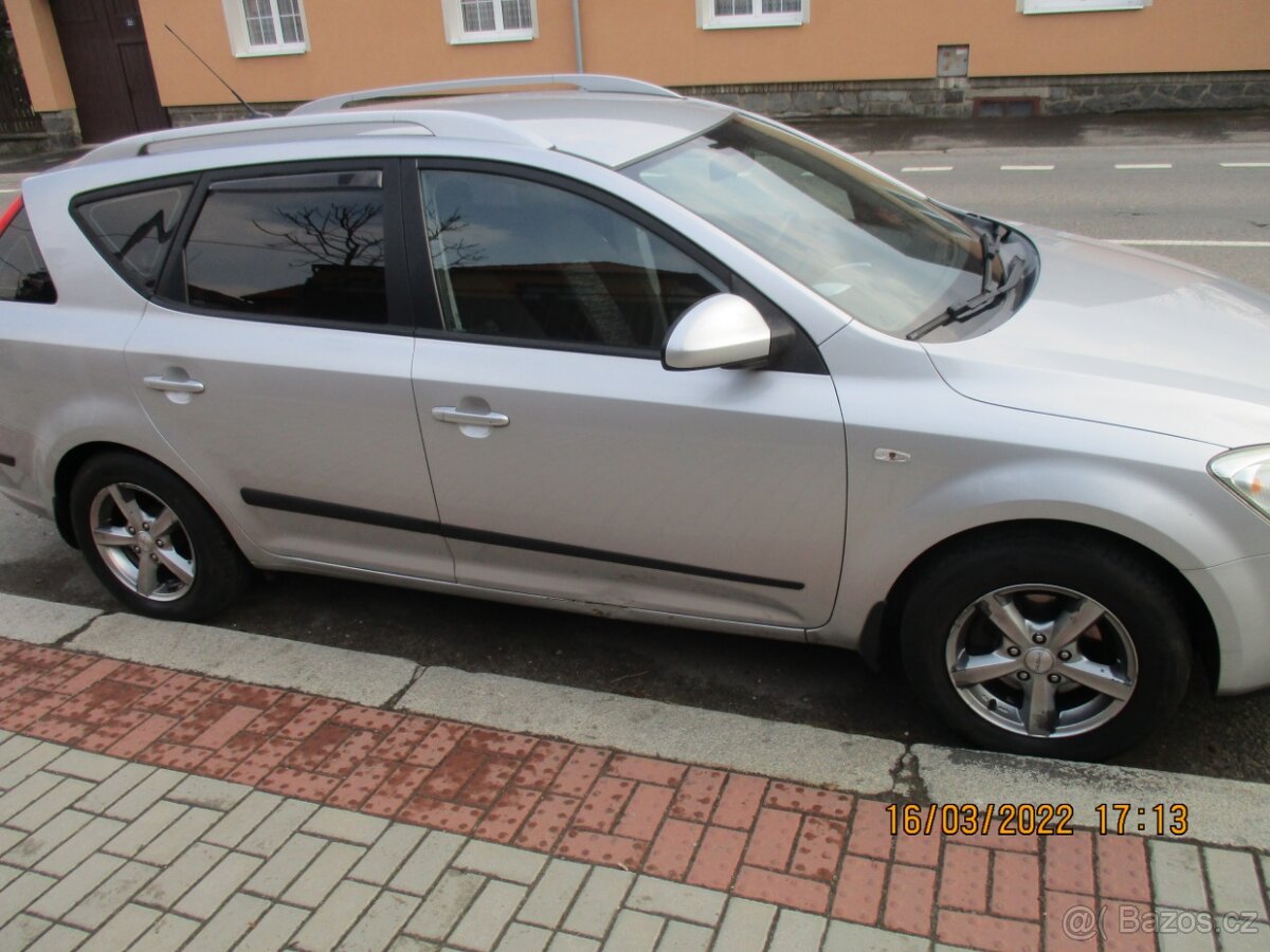 Prodám Kia Ceéd SW,2008,benzin,STK 9/2026 - 2